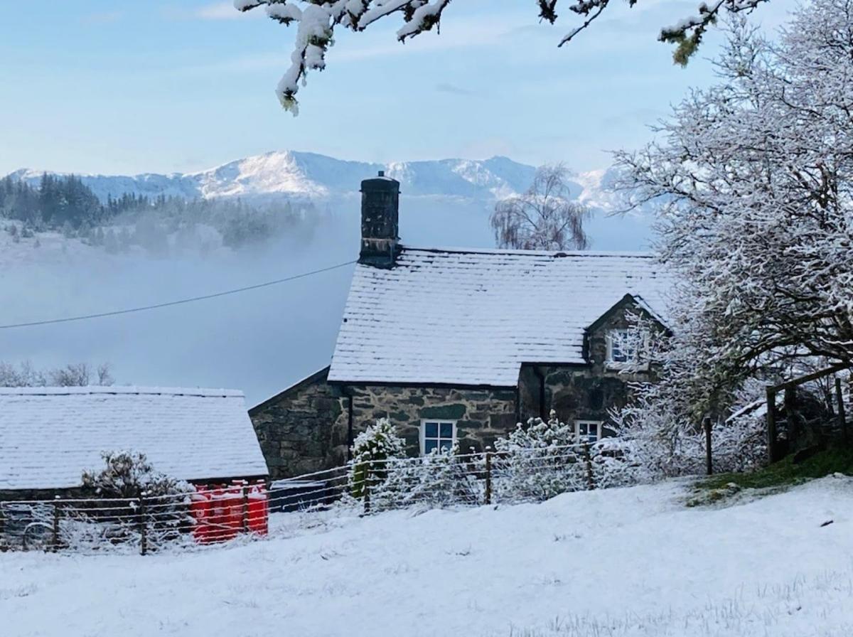 Tyn Y Simdde - Secluded Mountain Stay - Stunning Views Of Eryri Dolgellau Exterior photo